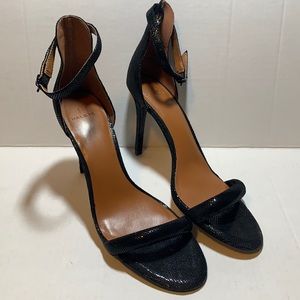 Halston Alison Ankle Strap Sandals Black Size 9.5